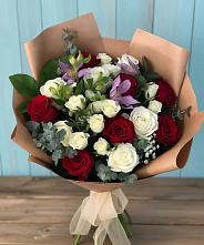Букет цветов из:  Розы и Альстромерии в Ухте