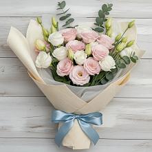 Букет цветов из:  Лизиантусы в Ухте