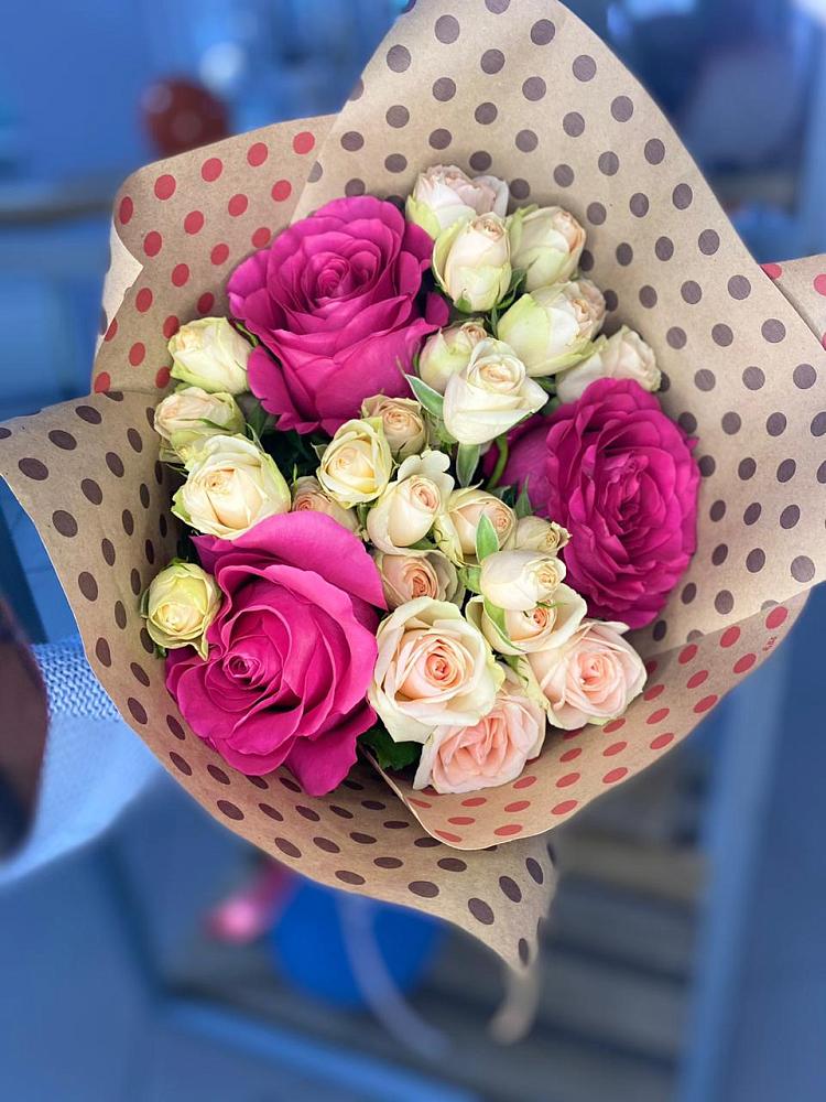 Букет цветов из: Розы в Ухте