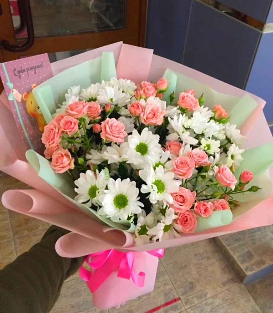 Букет цветов из: Розы и Хризантемы в Ухте