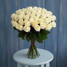 Букет 51 Белая роза Эдлесс Лав в Ухте
