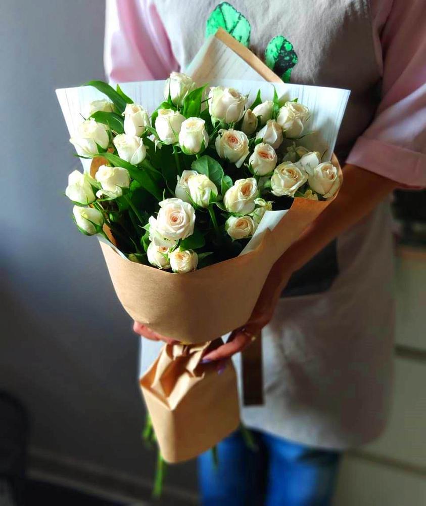 Букет цветов из: Розы в Ухте