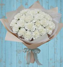 Букет цветов из:  Гвоздики в Ухте