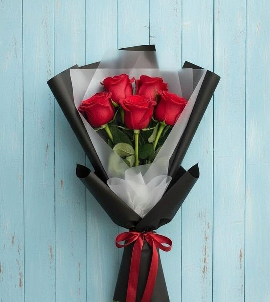 Букет цветов из: Розы в Ухте